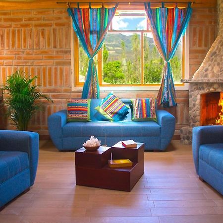 Watzara Wasi Cottage Familiar Camprestre Y Lofts En Cotacachi Esterno foto