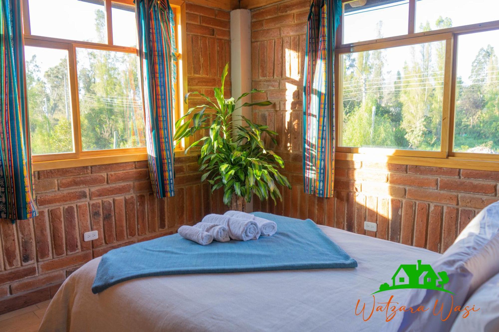 Watzara Wasi Cottage Familiar Camprestre Y Lofts En Cotacachi Esterno foto