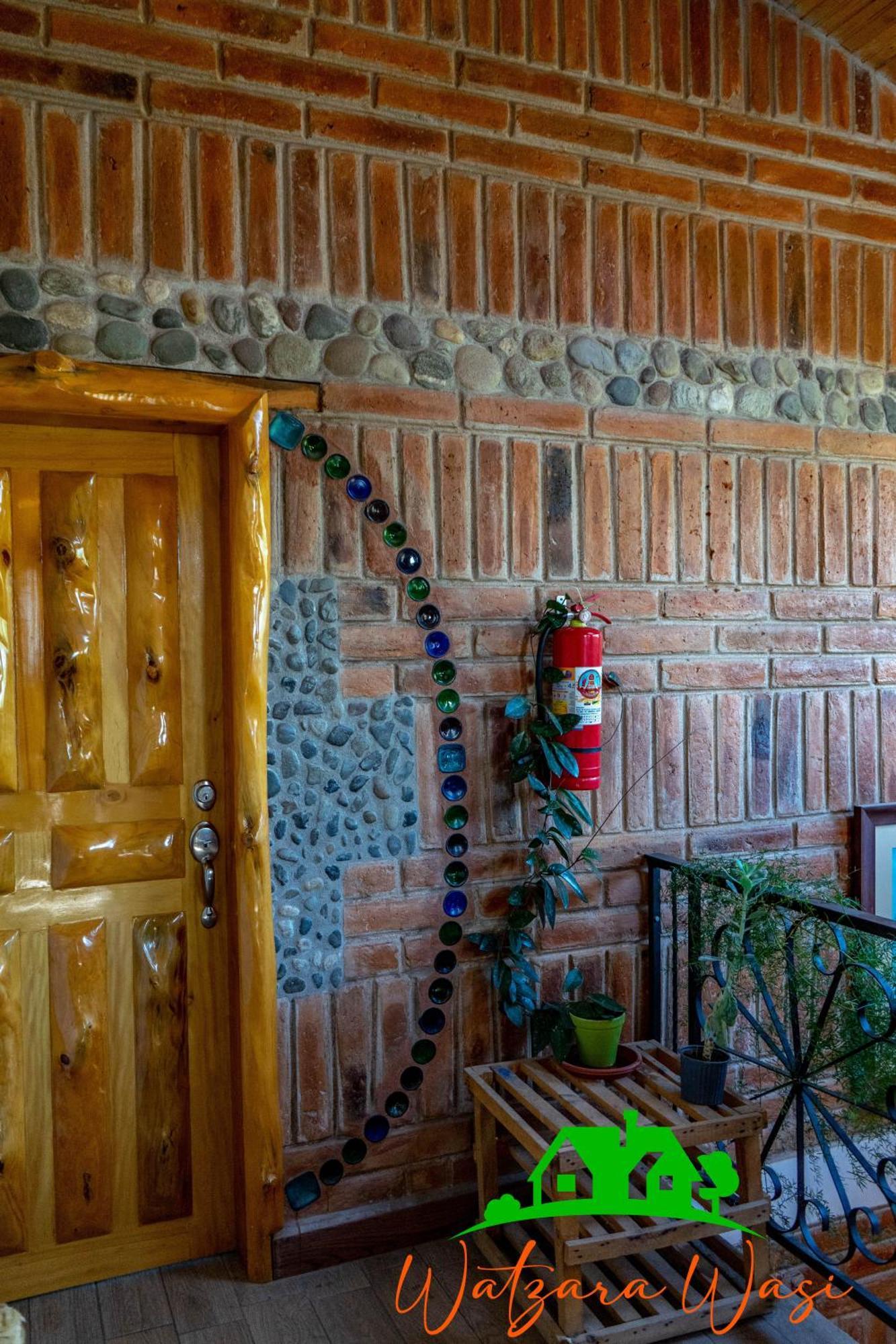 Watzara Wasi Cottage Familiar Camprestre Y Lofts En Cotacachi Esterno foto