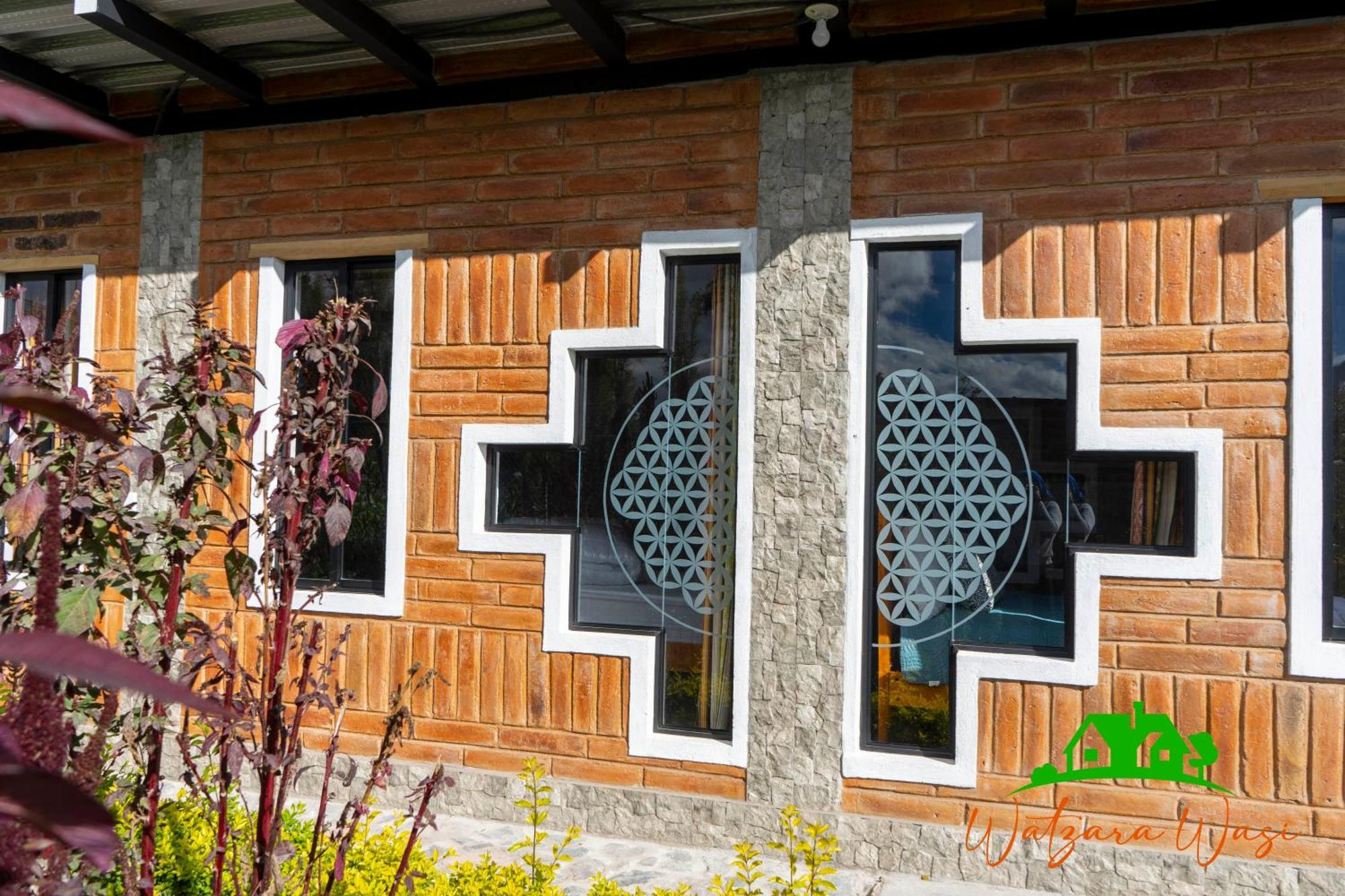 Watzara Wasi Cottage Familiar Camprestre Y Lofts En Cotacachi Esterno foto