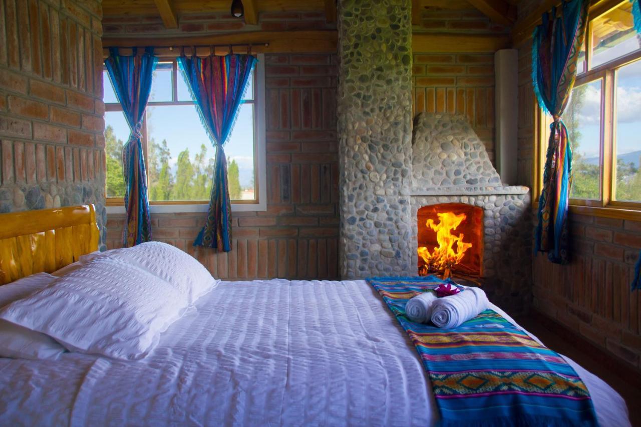 Watzara Wasi Cottage Familiar Camprestre Y Lofts En Cotacachi Esterno foto