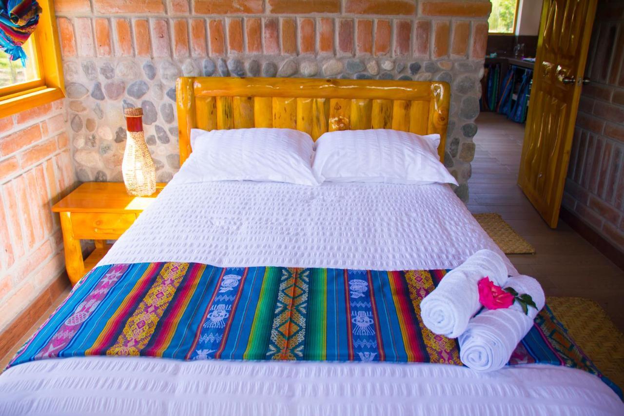 Watzara Wasi Cottage Familiar Camprestre Y Lofts En Cotacachi Esterno foto